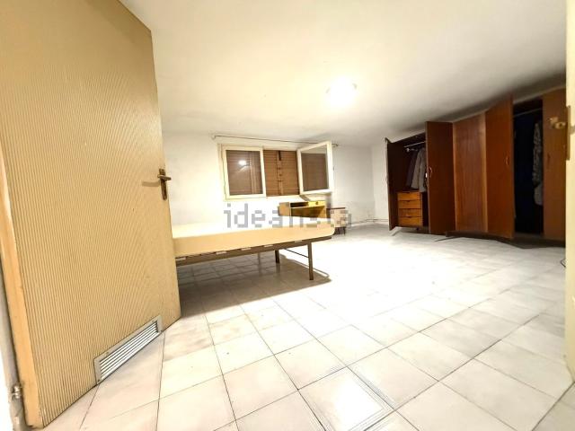 Appartamento in vendita di 130 m² in Viale Cesare Battisti
