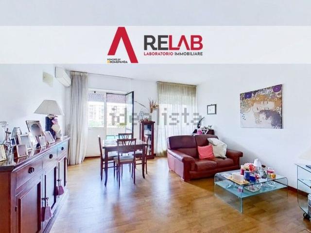 Appartamento in vendita di 130 m² in Viale degli Eroi di Cefalonia, 162