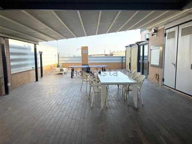 Appartamento in vendita di 130 m² in Viale della Torre di Pratolungo