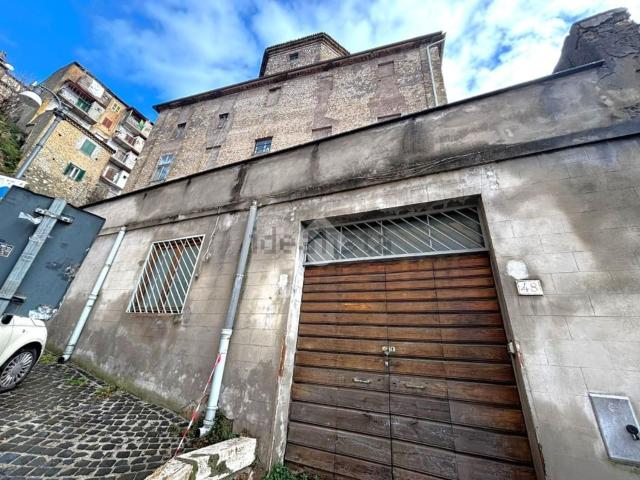 Appartamento in vendita di 130 m² in Viale della Repubblica, 48
