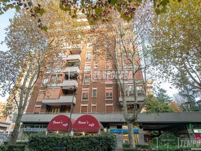 Appartamento in vendita di 130 m² in Viale Ercole Marelli, 79