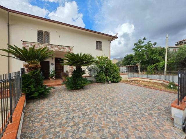 Appartamento in vendita di 130 m² in Viale Europa, 44
