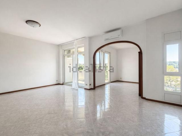 Appartamento in vendita di 130 m² in Viale Filippo Turati, 72