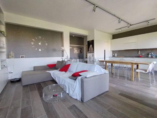 Appartamento in vendita di 130 m² in Viale Giovanni Amendola