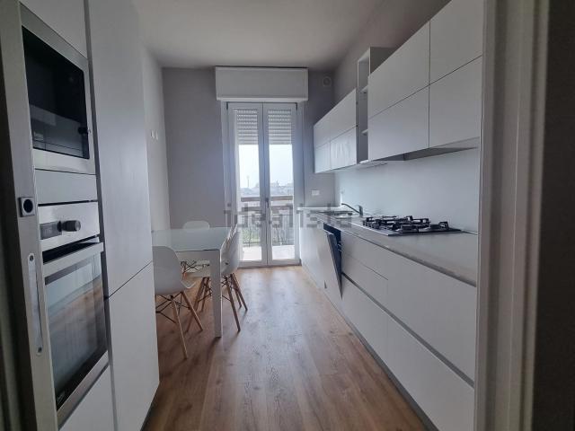 Appartamento in vendita di 130 m² in Viale ITALIA, 6