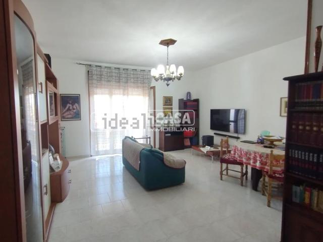 Appartamento in vendita di 130 m² in Viale John Fitzgerald Kennedy