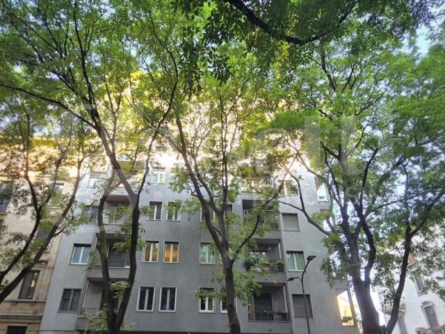 Appartamento in vendita di 130 m² in Viale Lombardia, 25