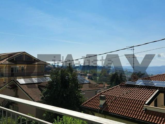 Appartamento in vendita di 130 m² in Viale Ringa, 29