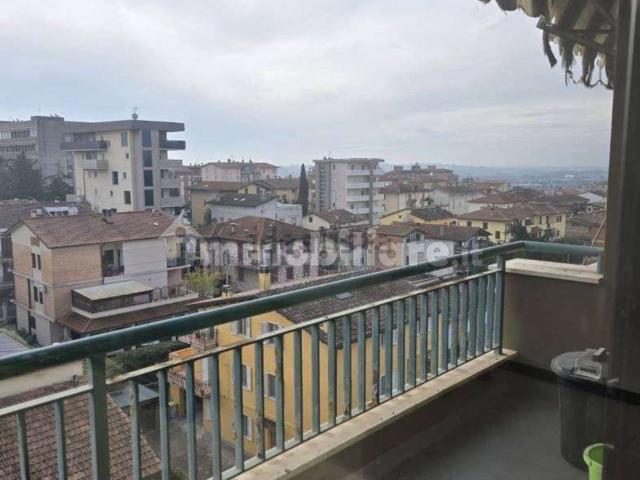 Appartamento in vendita di 130 m² in Viale San Sisto