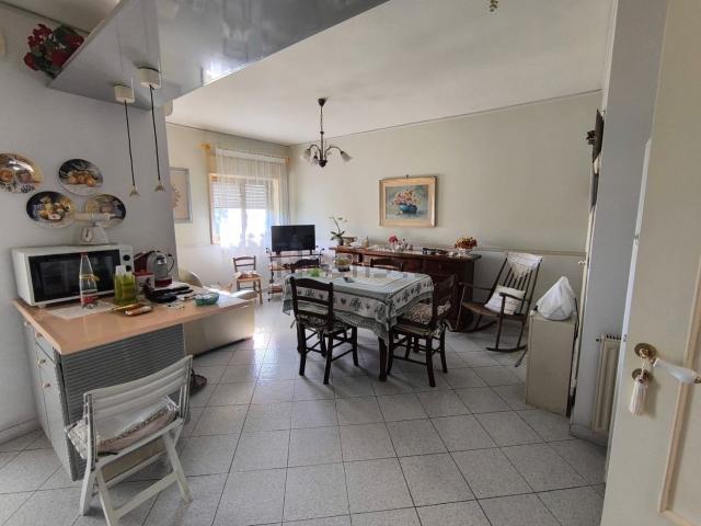 Appartamento in vendita di 130 m² in Viale San Teodoro, 16