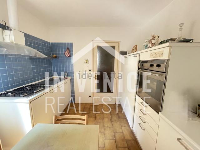 Appartamento in vendita di 130 m² in Calle de la Fencie