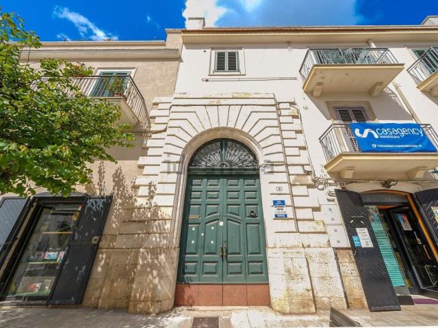 Appartamento in vendita di 130 m² in Corso Vittorio Emanuele, 72