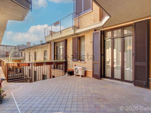 Appartamento in vendita di 130 m² in Corso Giacomo Matteotti, 48