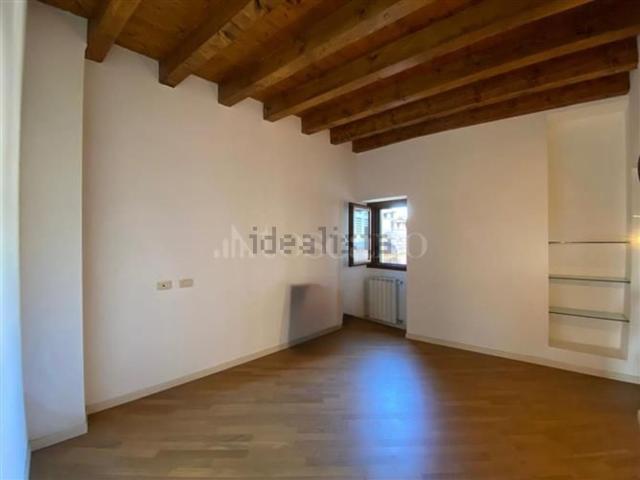 Appartamento in vendita di 130 m² in Corso Goffredo Mameli
