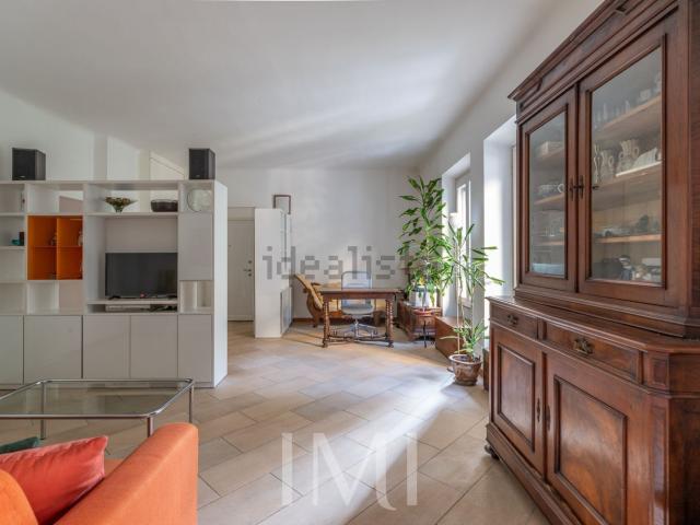 Appartamento in vendita di 130 m² in Corso San Gottardo, 37
