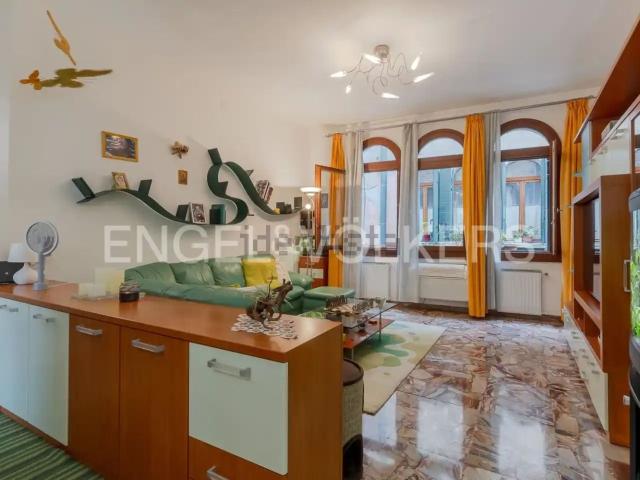 Appartamento in vendita di 130 m² in Fondamenta dei Ormesini