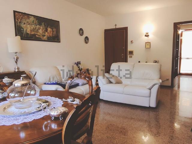 Appartamento in vendita di 130 m² in Località Piagge