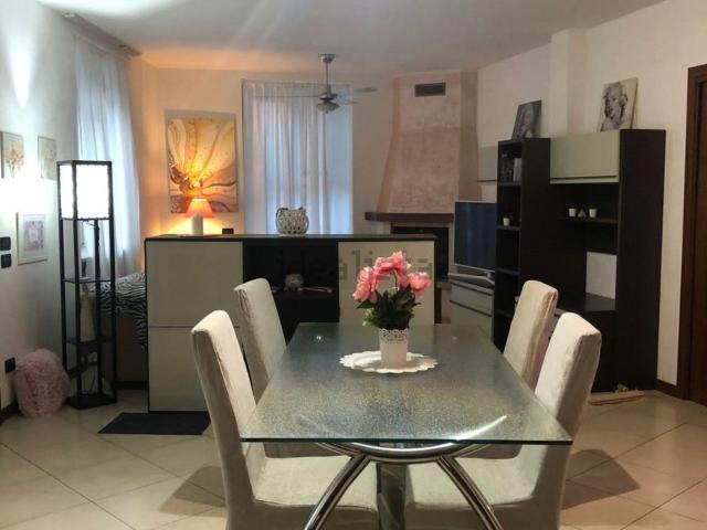Appartamento in vendita di 130 m² in Piazza Chiesa, 2