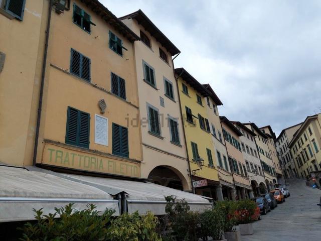 Appartamento in vendita di 130 m² in Piazza Bernardo Tanucci