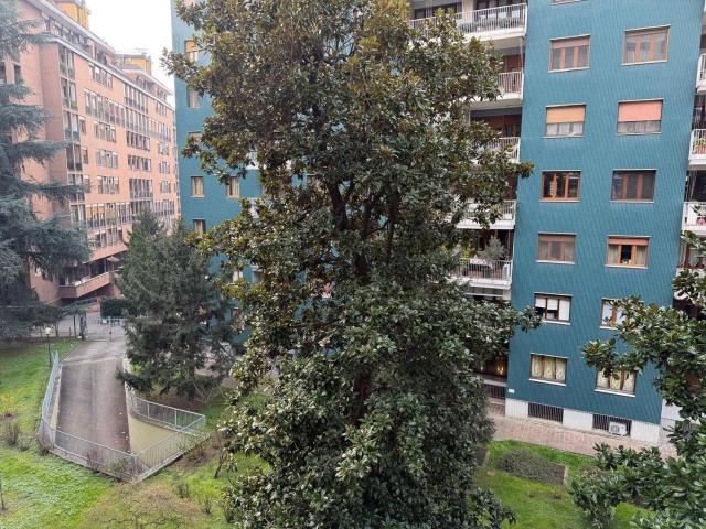 Appartamento in vendita di 130 m² in Piazza de Angeli Ernesto, 14