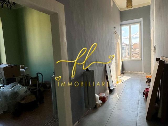 Appartamento in vendita di 130 m² in Piazza della Repubblica, 57100