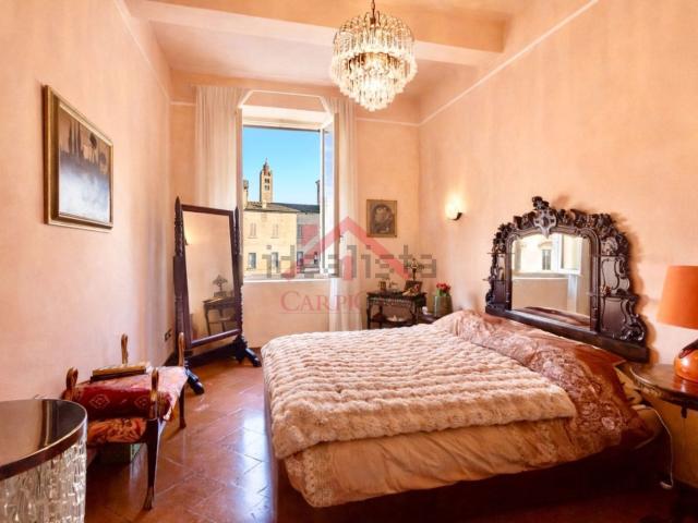 Appartamento in vendita di 130 m² in Piazza Martiri