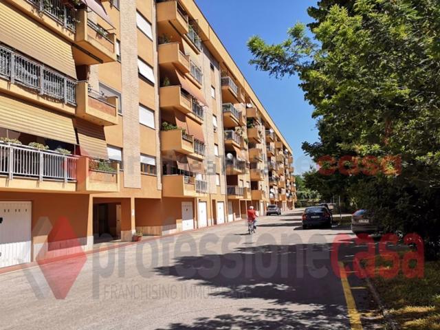 Appartamento in vendita di 130 m² in Piazza Santo Padre Pio, 3