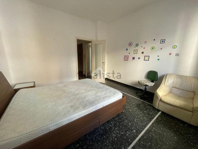 Appartamento in vendita di 130 m² in Piazza Silvio Arrivabene, 9