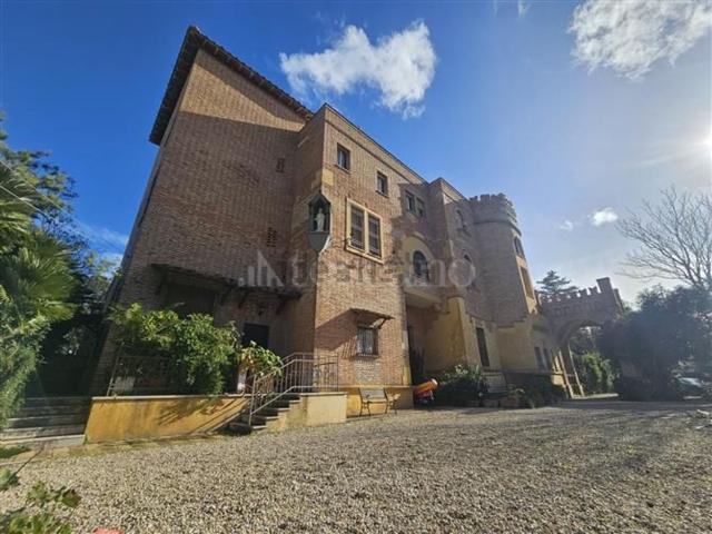 Appartamento in vendita di 130 m² in Piazzale Anteo