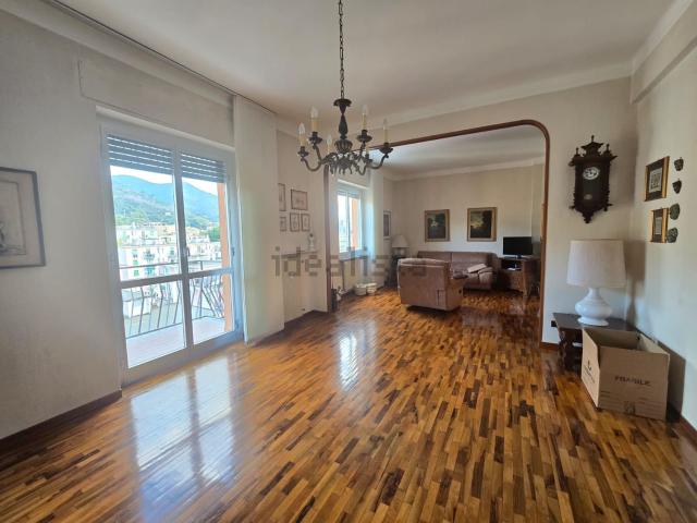 Appartamento in vendita di 130 m² in Salita Cataldi