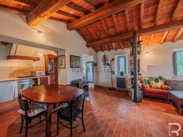 Appartamento in vendita di 130 m² in Strada Comunale 6