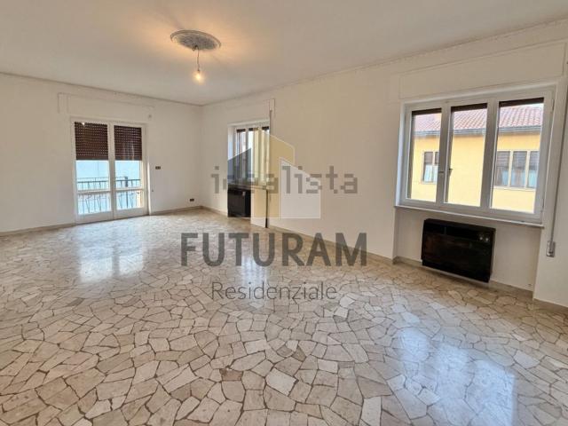 Appartamento in vendita di 130 m² in Strada Senza Nome, 10