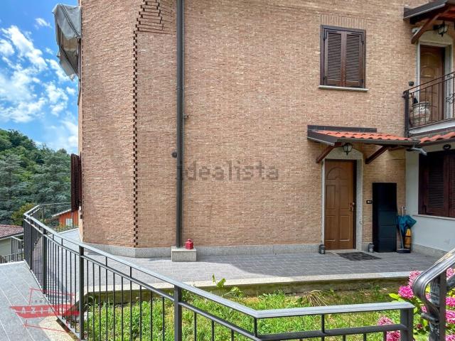 Appartamento in vendita di 130 m² in Strada Valle Massa, 34
