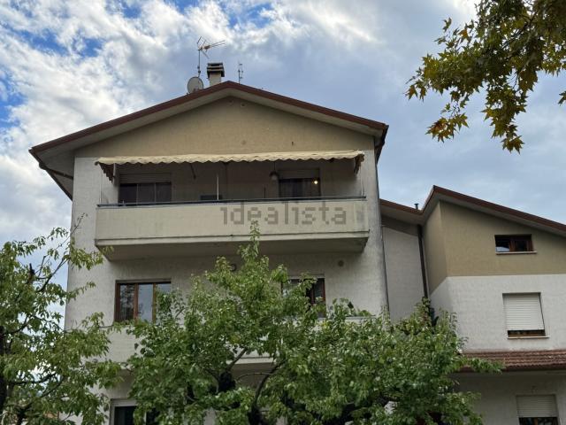Appartamento in vendita di 131 m² in Via Carlo Cattaneo, 7