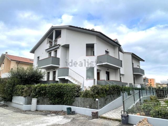 Appartamento in vendita di 131 m² in Via Carlo Levi, 11