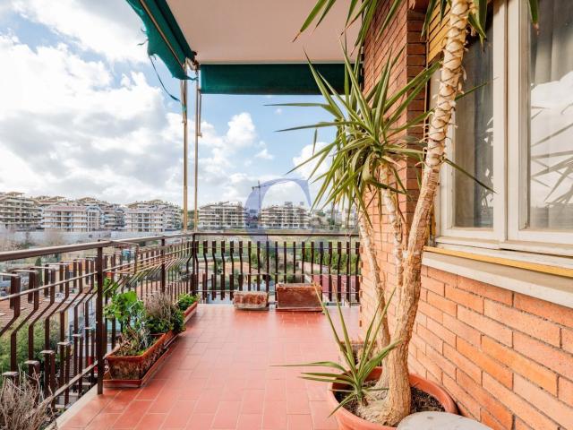 Appartamento in vendita di 131 m² in Via Adolfo Albertazzi, 12