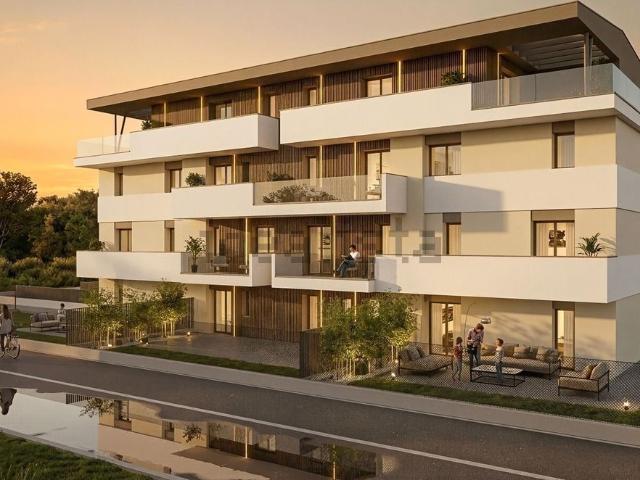 Appartamento in vendita di 131 m² in Via Assano, 2360