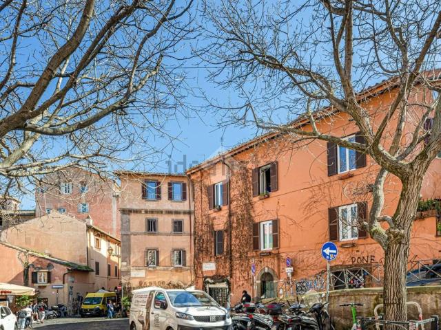 Appartamento in vendita di 131 m² in Via Garibaldi, 3