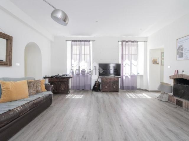 Appartamento in vendita di 131 m² in Via Giuseppe Mazzini, 26