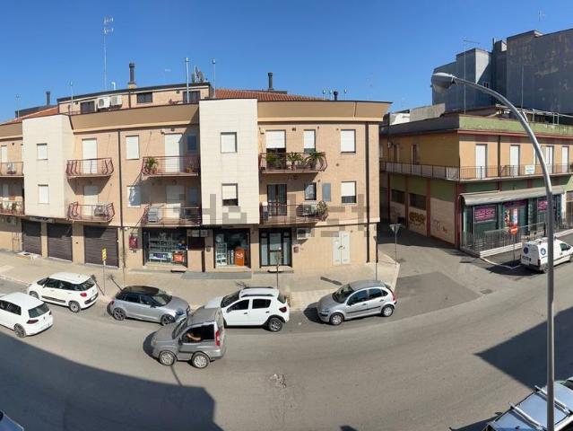 Appartamento in vendita di 131 m² in Via Giotto