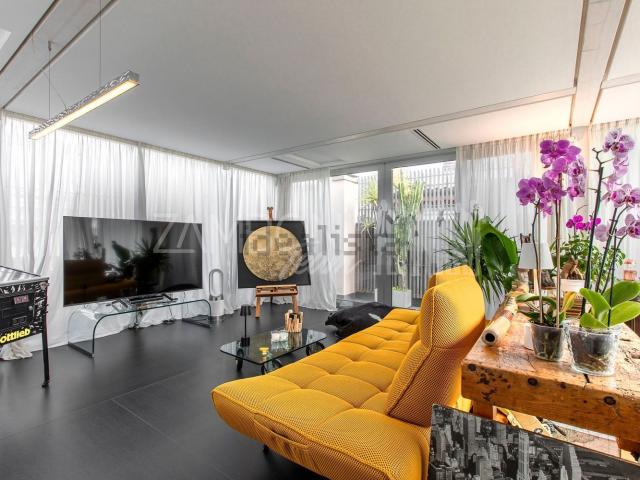 Appartamento in vendita di 131 m² in Via di Acilia, 221