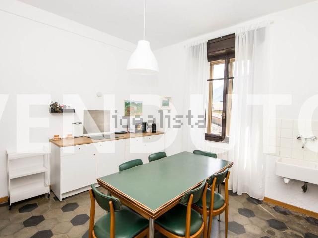 Appartamento in vendita di 131 m² in Via Duca D&apos Aosta, 18