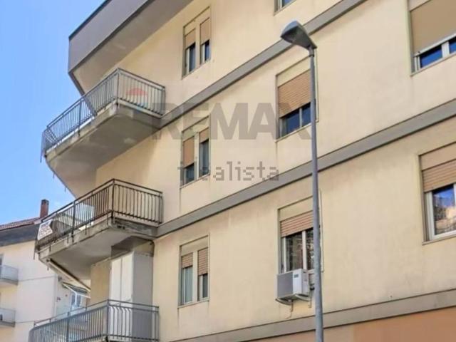 Appartamento in vendita di 131 m² in Via F. Paladini, 31