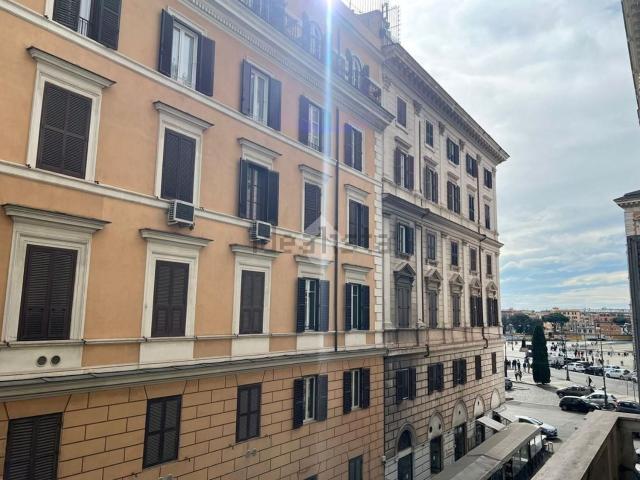 Appartamento in vendita di 131 m² in Via Matteo Boiardo