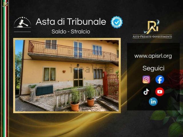 Appartamento in vendita di 131 m² in Via Mario Luzi, 112