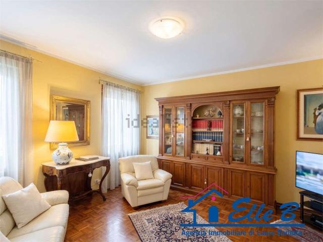Appartamento in vendita di 131 m² in Via San Michele