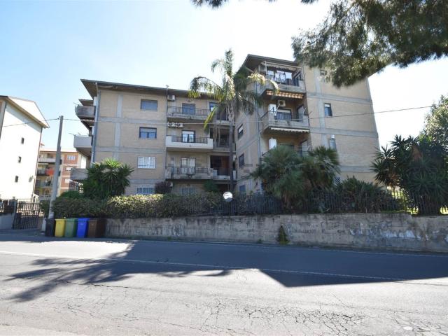 Appartamento in vendita di 131 m² in Via Sebastiano Catania, 298