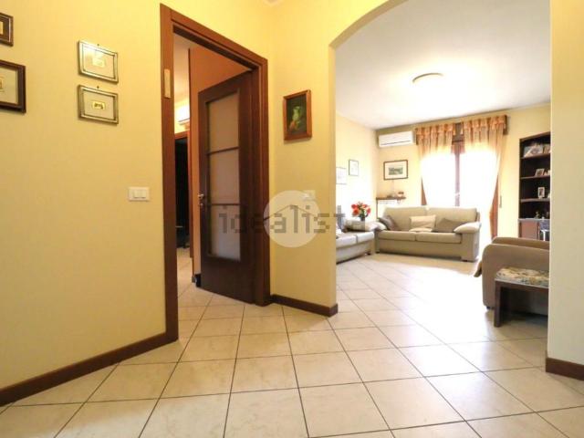 Appartamento in vendita di 131 m² in Via Piero Gobetti