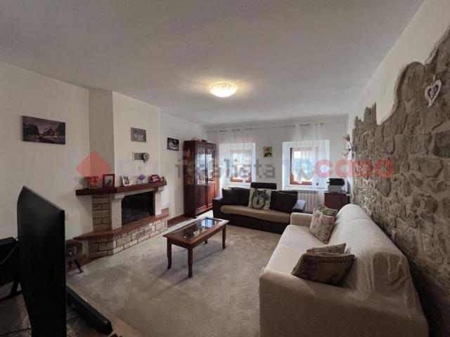 Appartamento in vendita di 131 m² in Via R. Morandi