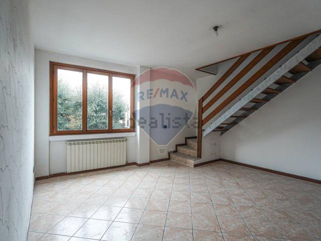 Appartamento in vendita di 131 m² in Via Tedolda, 24